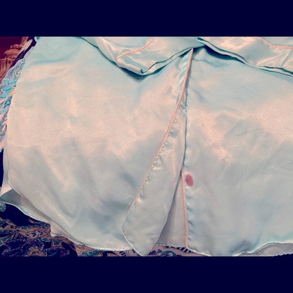 ❤️3/$20 Victoria’s Secret Sleep Shirt - Picture 5 of 5